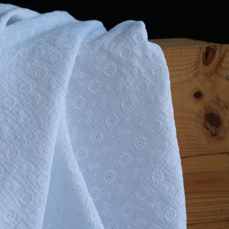 Double gaze de coton Suzy brodée coloris blanc