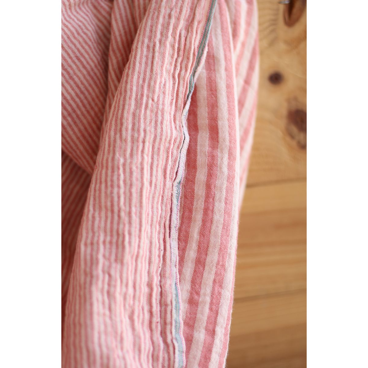 Double gaze de coton réversible rayures corail Double gaze de coton réversible rayures corail