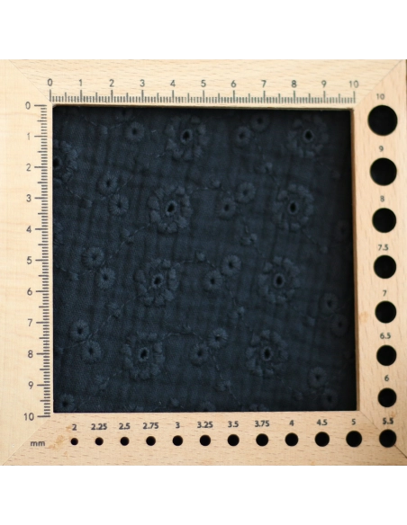 Double gaze de coton Suzy brodée coloris noir