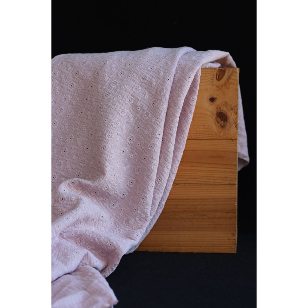 Double gaze de coton Suzy brodée coloris rose pétale
