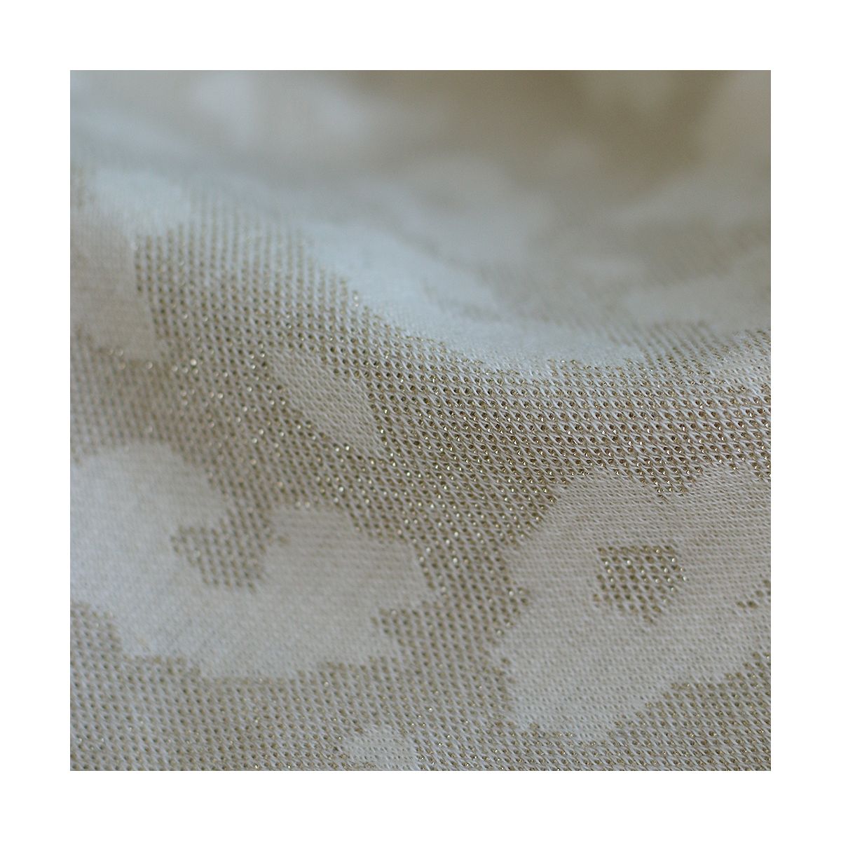 Jersey jacquard à motif graou ton sur ton écru doré Jersey jacquard à motif graou ton sur ton écru doré