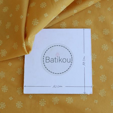 Frou-frou / Batiste de coton imprimé petits motifs fond moutarde Frou-frou / Batiste de coton imprimé petits motifs fond moutarde
