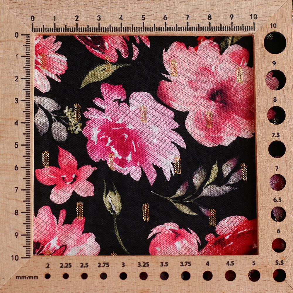 Malia - Viscose plumetis lurex fleuri noir et rose