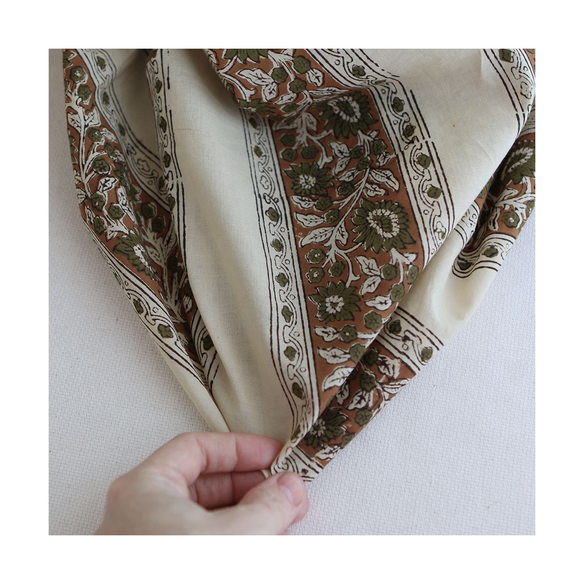 Neela B - Tissu indien coton hand block traditionnel Neela B - Tissu indien coton hand block traditionnel