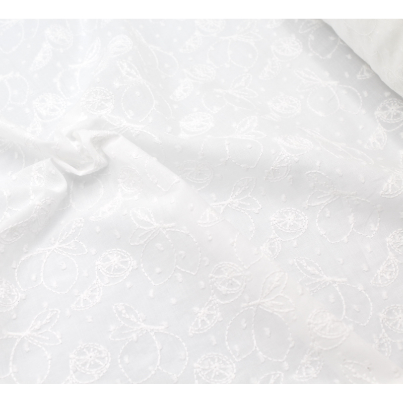 Broderie anglaise coton coloris ivoire Broderie anglaise coton coloris ivoire