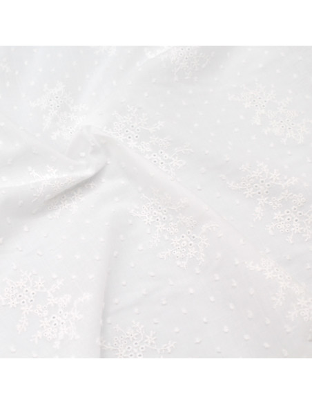 Broderie anglaise plumetis de coton coloris ivoire