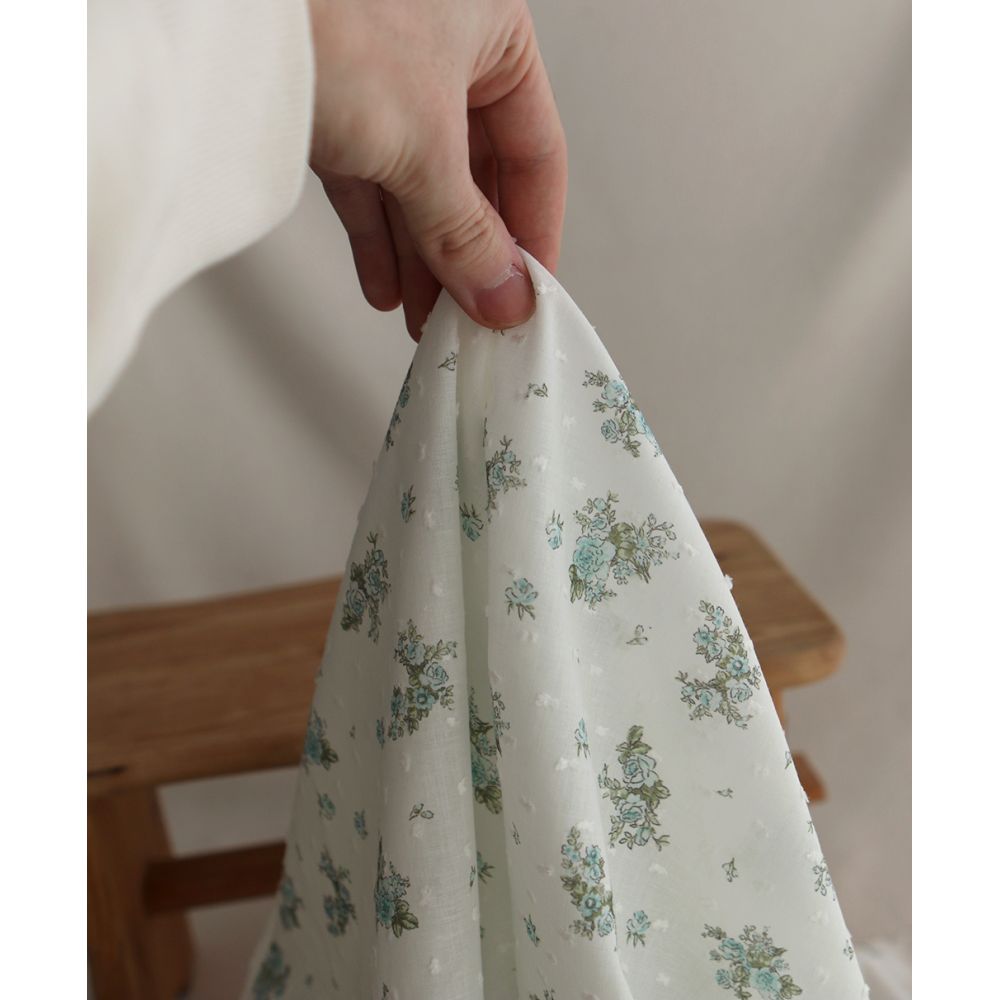 copy of Coline - Plumetis de coton imprimé fleuri menthe et rose