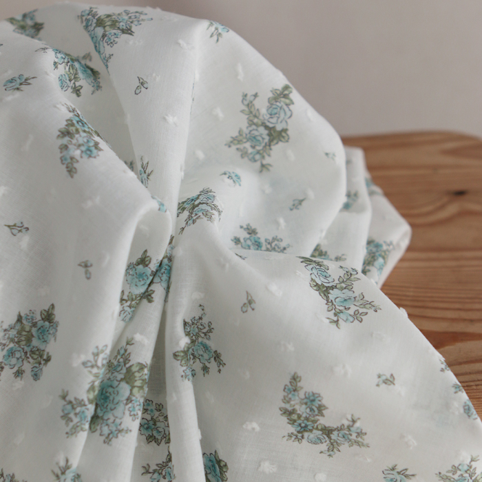 copy of Coline - Plumetis de coton imprimé fleuri menthe et rose