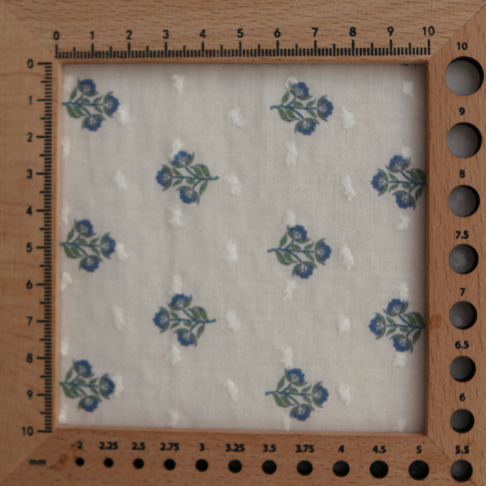 Hazel - Plumetis de coton imprimé fleuri bleu et vert