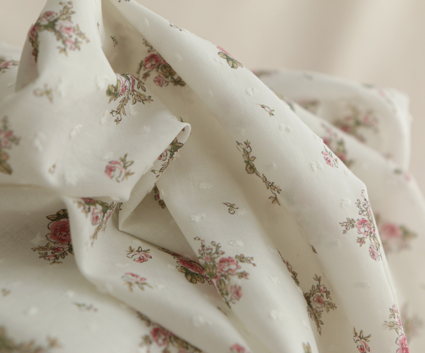 Felicity - Plumetis de coton imprimé fleuri vert et rose