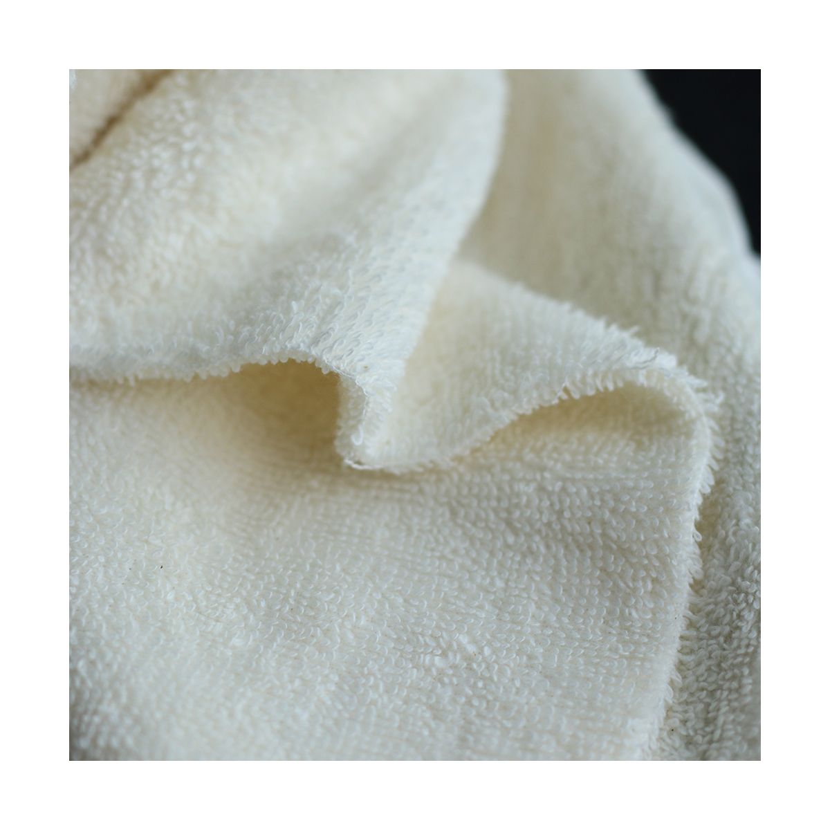Tissu éponge épaisse100% coton non blanchi Bio organique Tissu éponge épaisse100% coton non blanchi Bio organique