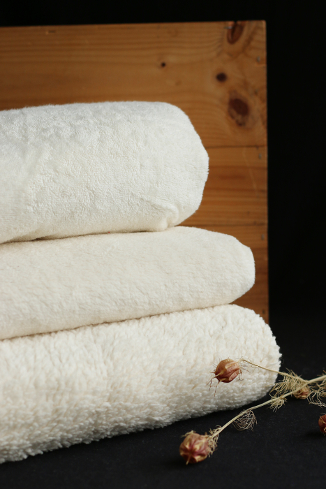 Tissu éponge épaisse100% coton non blanchi Bio organique