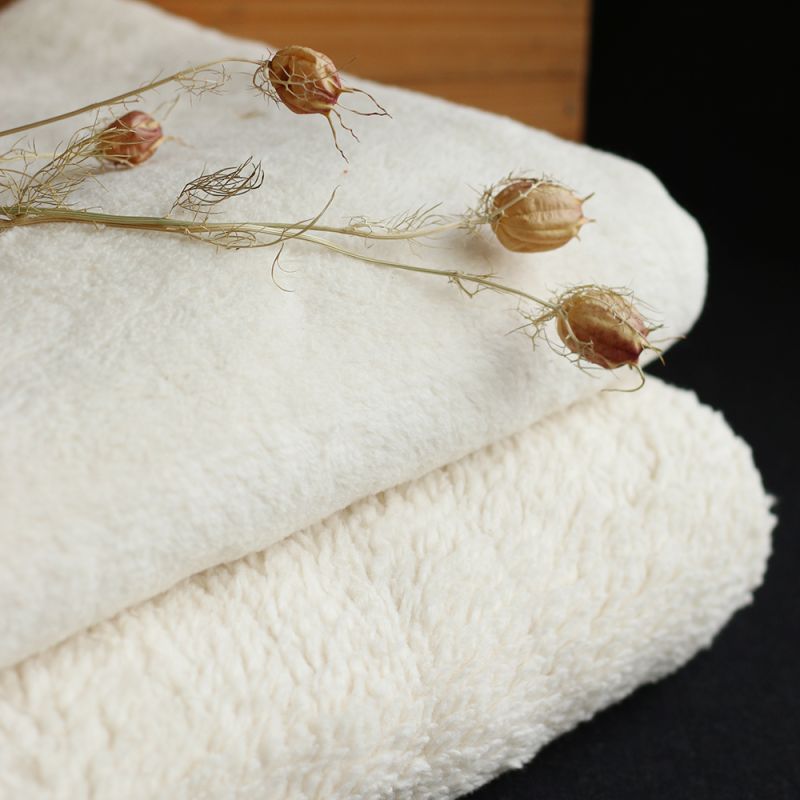 Gaby - Fausse fourrure / Moumoute / Sherpa 100% coton BIO non blanchi écru poils ras