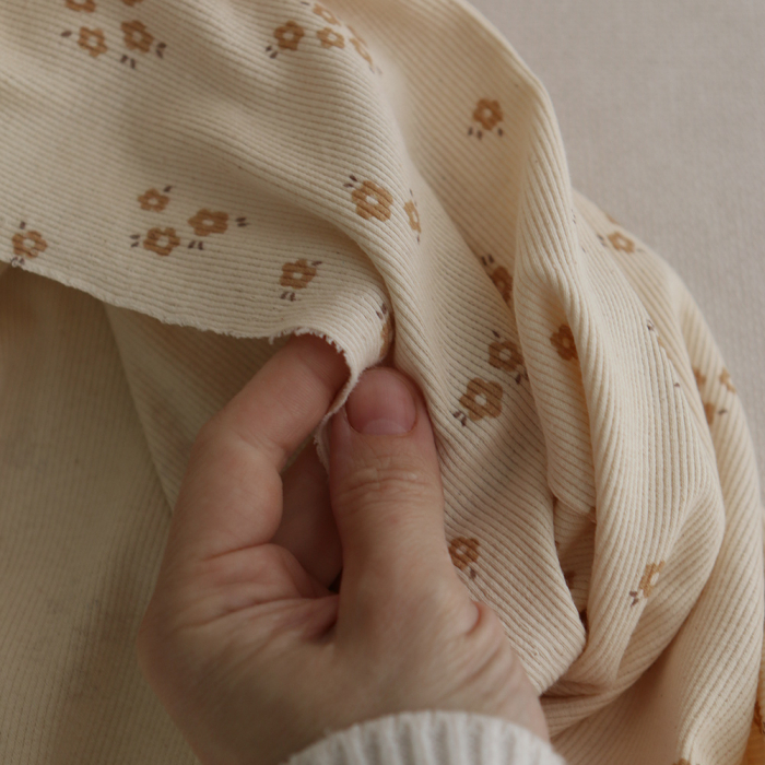 Aïna -Jersey coton BIO côtes fines à motif écru naturel