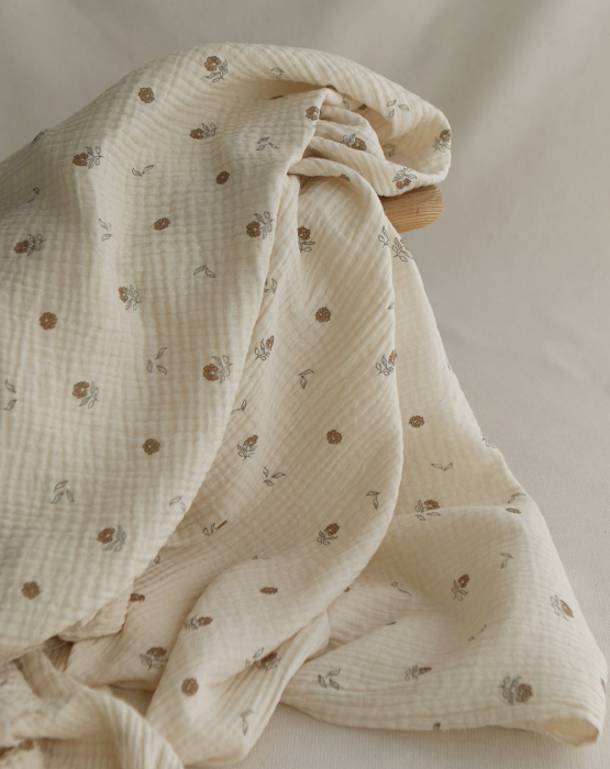 Aïna - Double gaze coton BIO motif fond écru camel