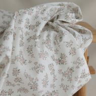 Lilou - Popeline douce coton BIO organique fond blanc imprimé exclusif vert et rose