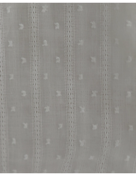 Broderie anglaise plumetis coton coloris blanc cassé