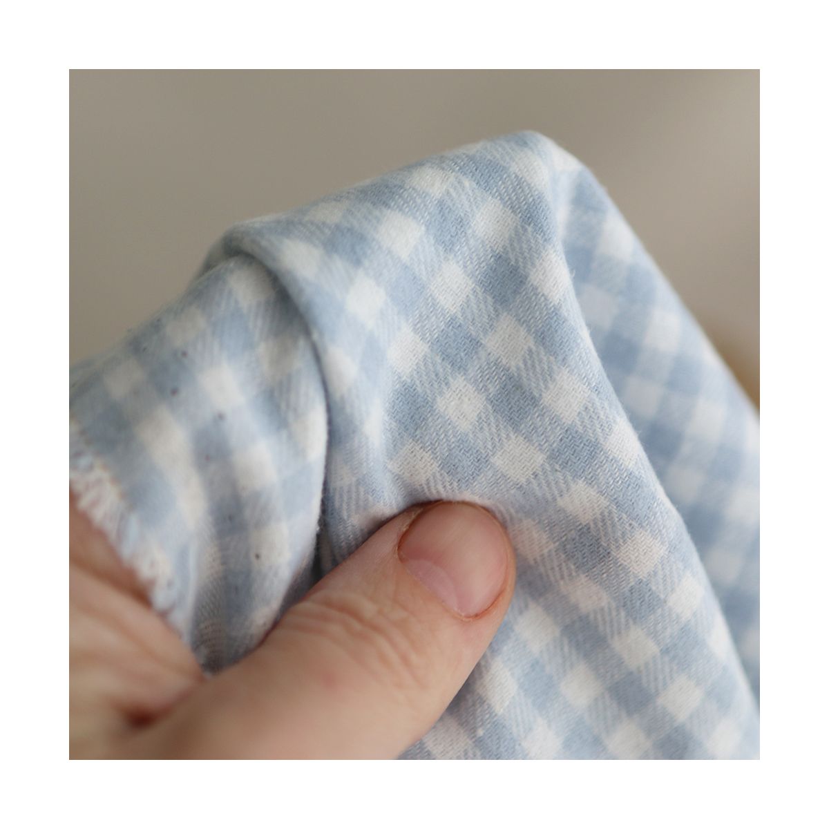 Gabin - Coton gratté style flanelle tissage vichy bleu layette Gabin - Coton gratté style flanelle tissage vichy bleu layette