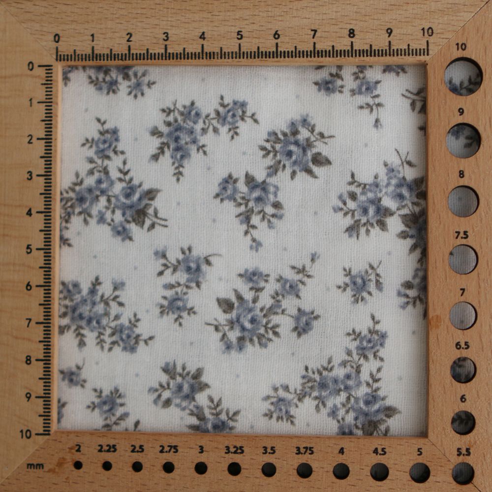 Lilou - Double gaze de coton BIO fond blanc fleuri vert et bleu