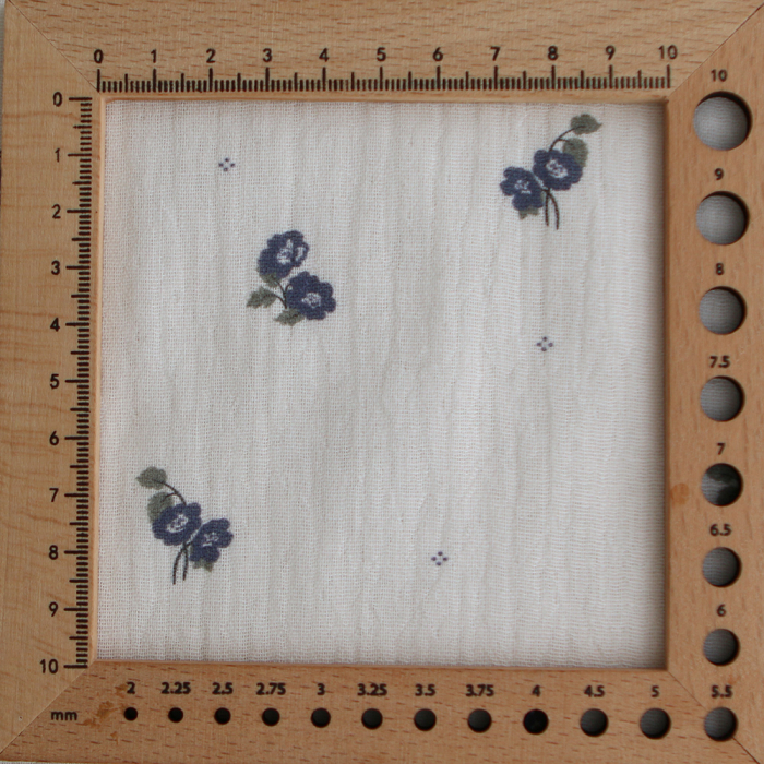 Hana - Double gaze de coton BIO fond blanc fleuri vert et bleu