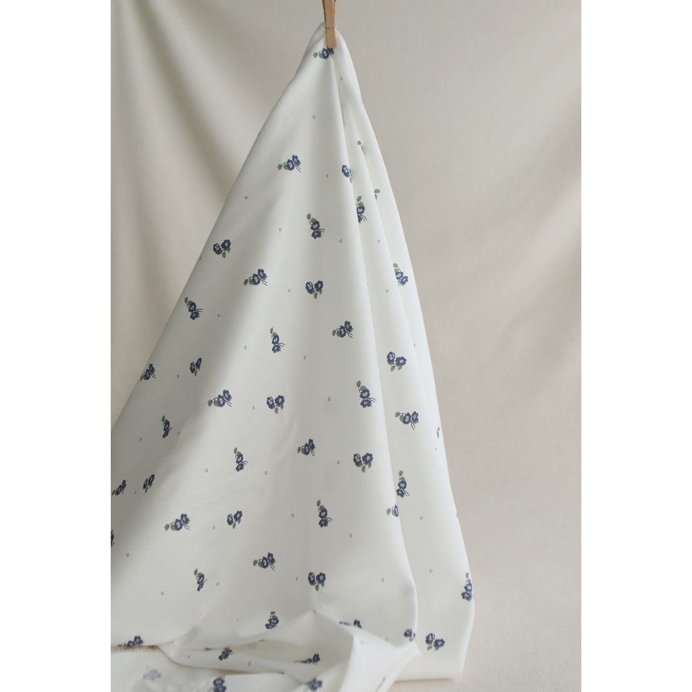 Hana - Batiste de coton douce à imprimé exclusif fleuri vert et bleu