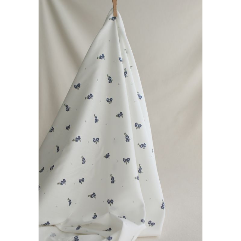 Hana - Batiste de coton douce à imprimé exclusif fleuri vert et bleu