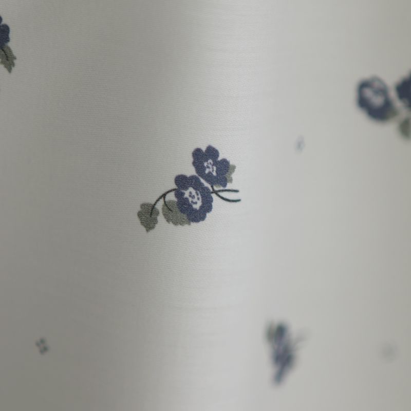 Hana - Batiste de coton douce à imprimé exclusif fleuri vert et bleu