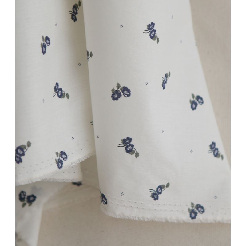 Hana - Popeline douce coton BIO organique fond blanc imprimé exclusif vert et bleu