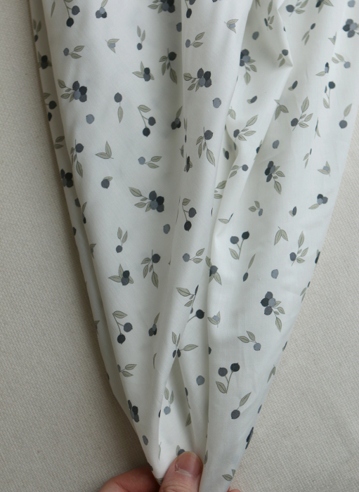 Hind - Batiste de coton douce à imprimé exclusif vert et bleu