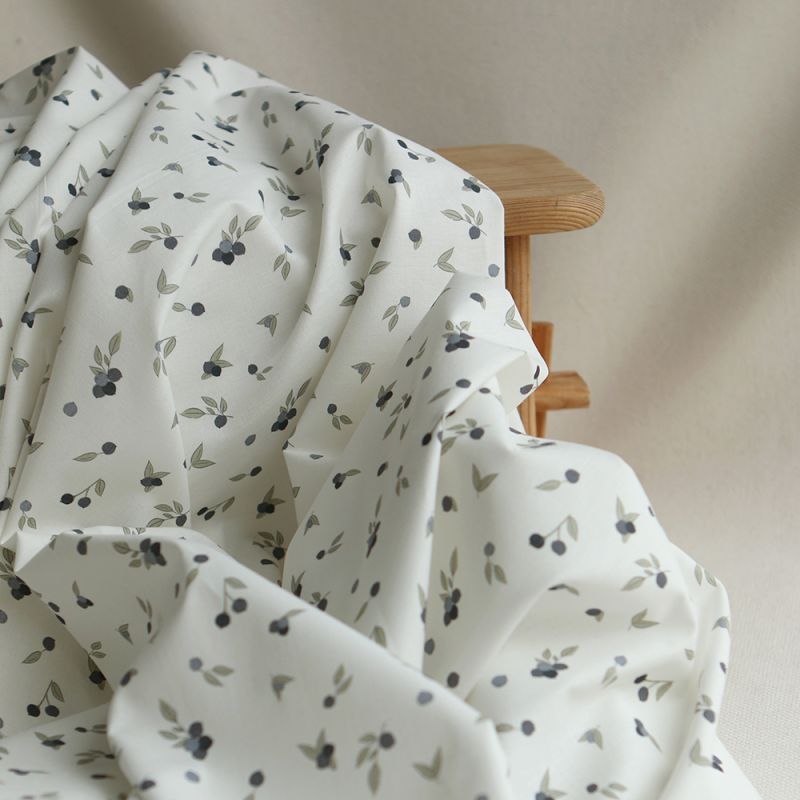 Hind - Popeline douce coton BIO organique fond blanc imprimé exclusif vert et bleu