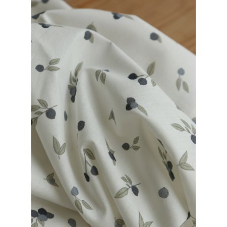 Hind - Popeline douce coton BIO organique fond blanc imprimé exclusif vert et bleu Hind - Popeline douce coton BIO organique fond blanc imprimé exclusif vert et bleu