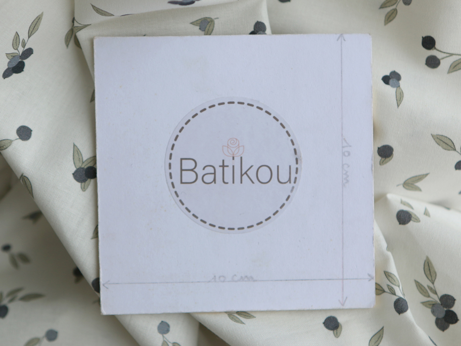 Hind - Popeline douce coton BIO organique fond blanc imprimé exclusif vert et bleu