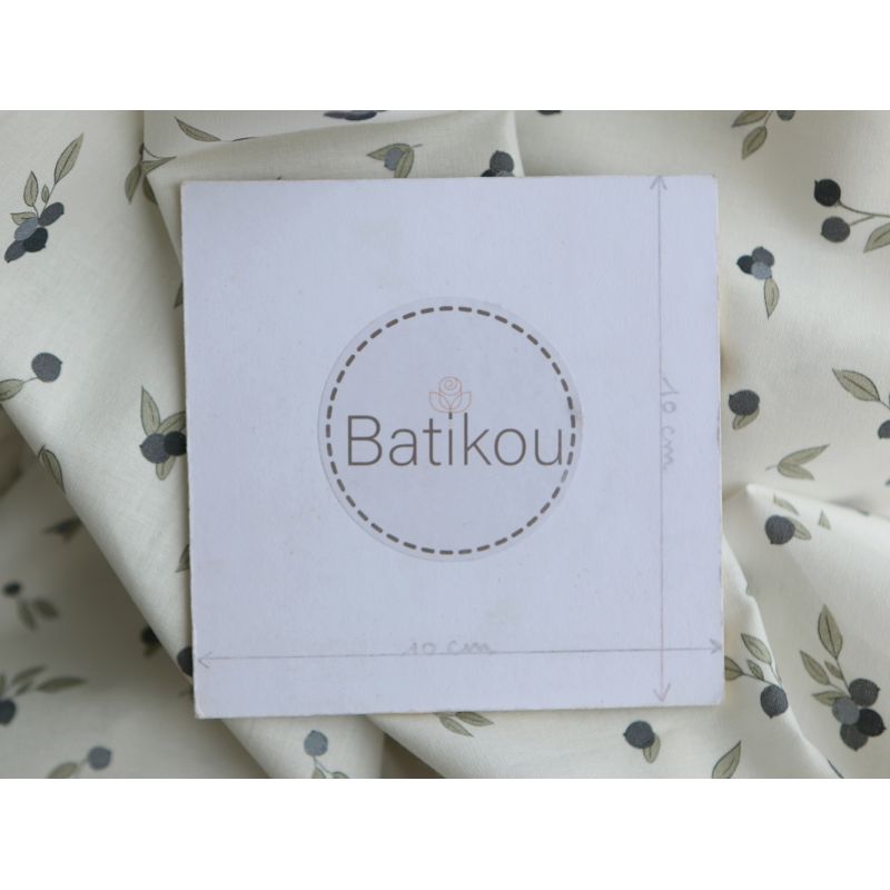 Hind - Popeline douce coton BIO organique fond blanc imprimé exclusif vert et bleu