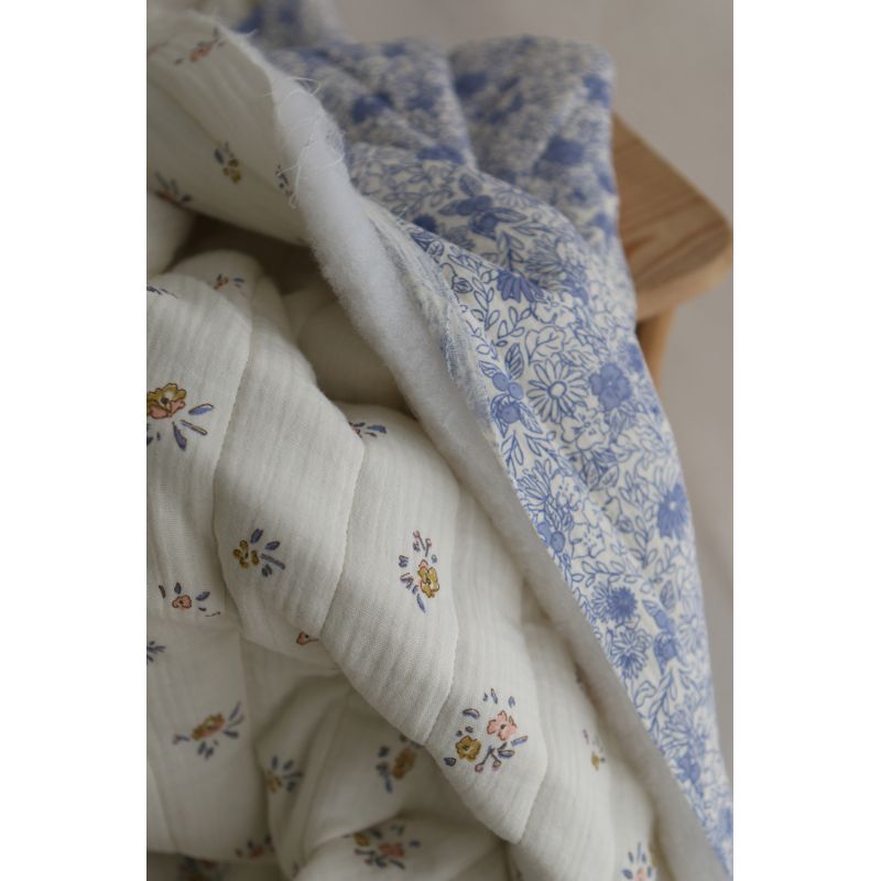 Zomea / Neha - Matelassé double gaze de coton fond écru motif bleu