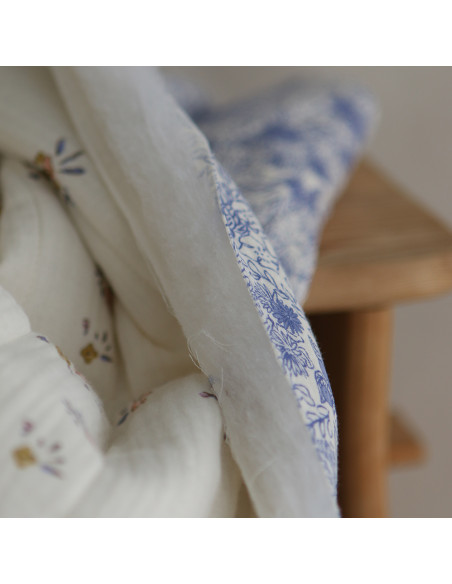 Zomea / Neha - Matelassé double gaze de coton fond écru motif bleu