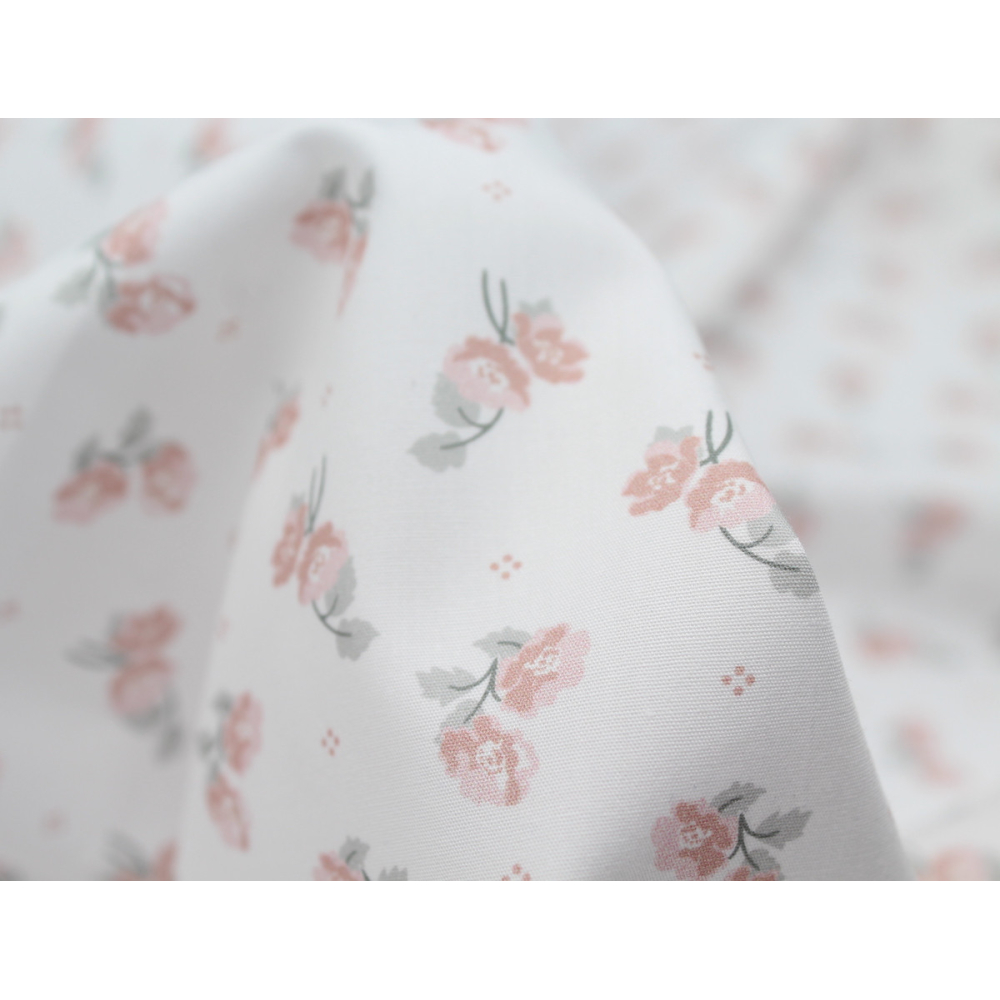 Popeline fine coton BIO fleurie motif exclusif HANA