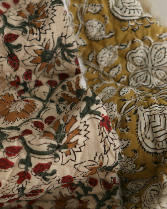 Nisha & Sita - Tissu indien matelassé double face coton hand block teal largeur 100cm