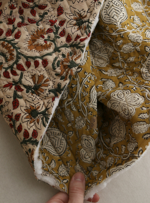 Nisha & Sita - Tissu indien matelassé double face coton hand block teal largeur 100cm