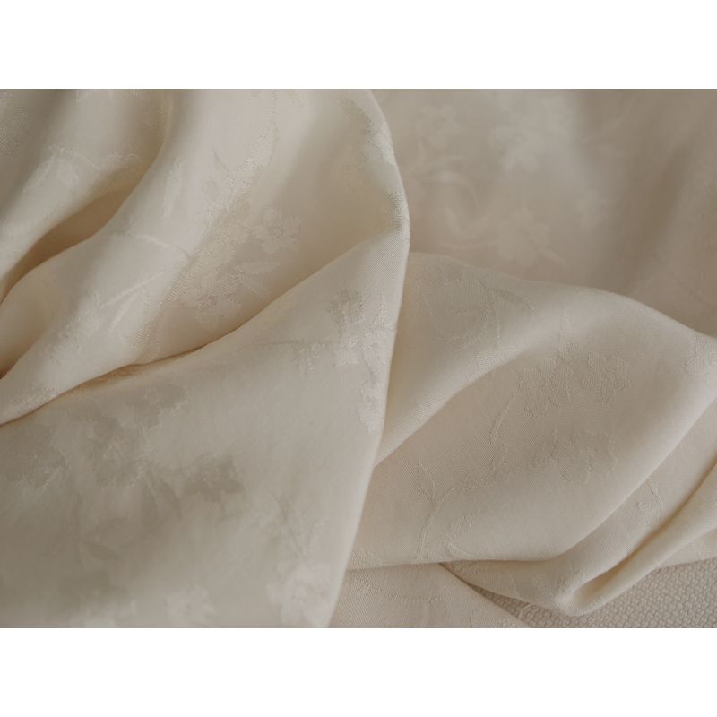 Jasmine - Viscose tissage jacquard fleuri écru