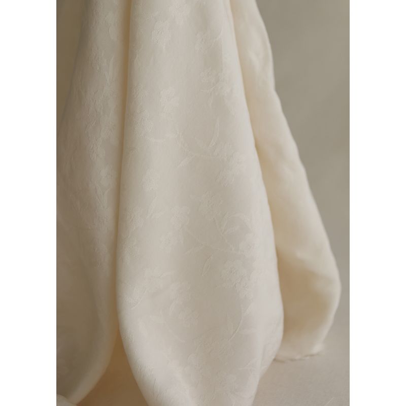 Jasmine - Viscose tissage jacquard fleuri écru