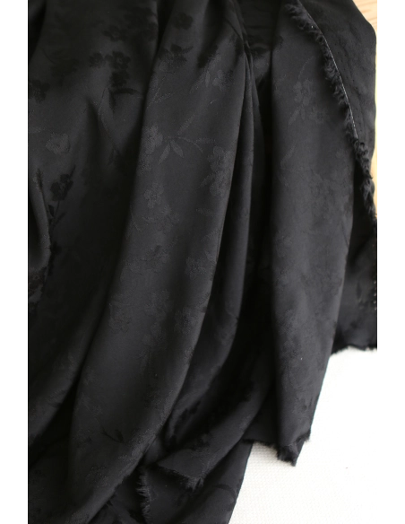 Jasmine - Viscose tissage jacquard fleuri noir