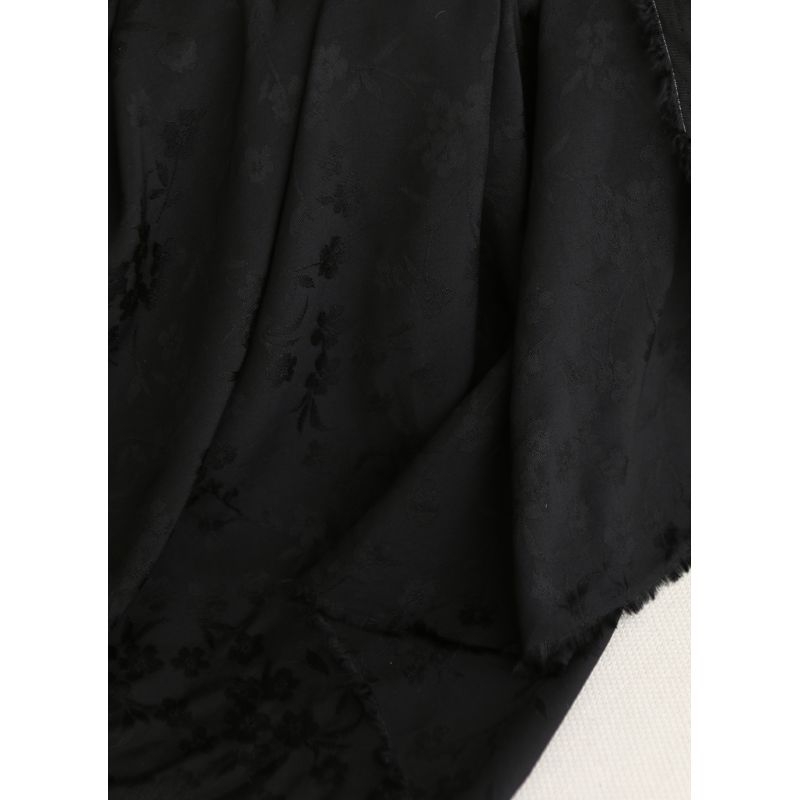 Jasmine - Viscose tissage jacquard fleuri noir