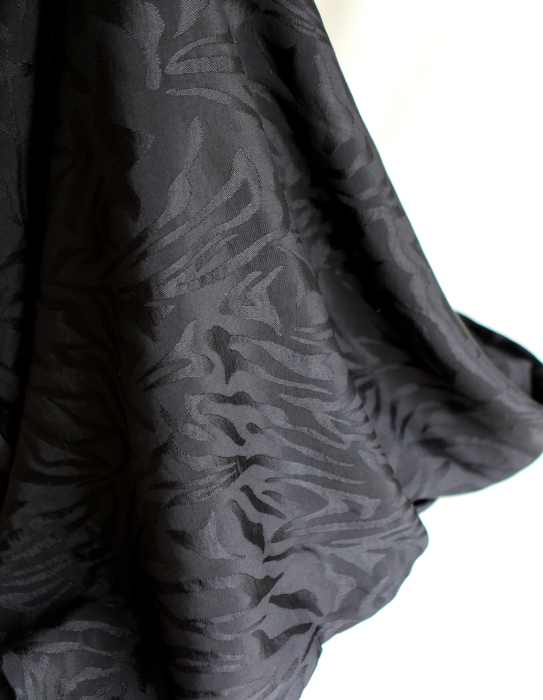 Janelle - Viscose tissage jacquard zèbre noir