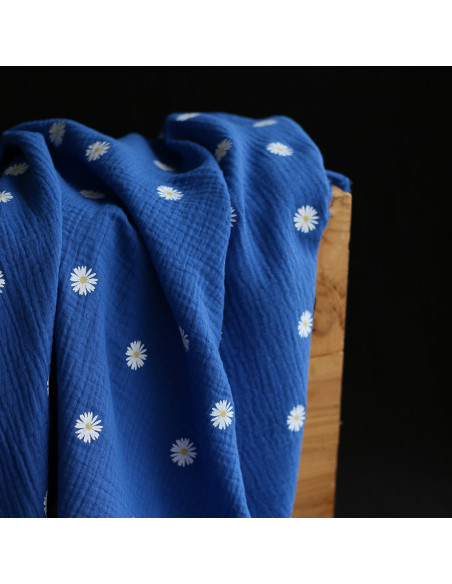 Daisy - Double gaze coton BIO motif exclusif fond bleu cobalt