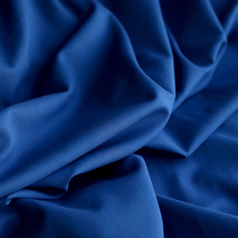 Voile de coton organique uni coloris bleu cobalt
