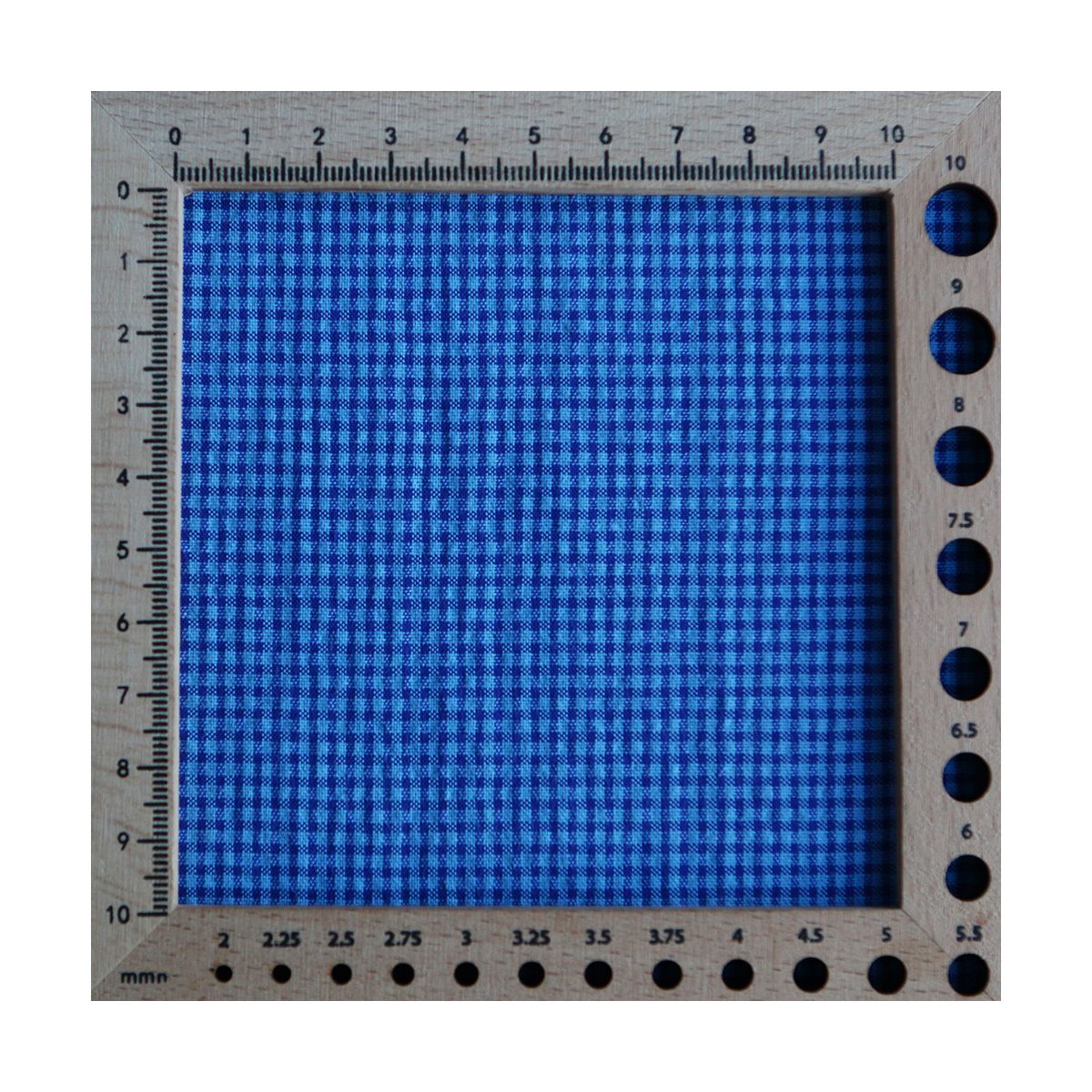 Seersucker / Coton gaufré vichy mini 3mm bleu cobalt Seersucker / Coton gaufré vichy mini 3mm bleu cobalt