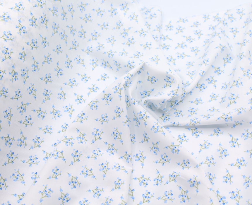 Batiste de coton bio SILKYNE à imprimé fleuri