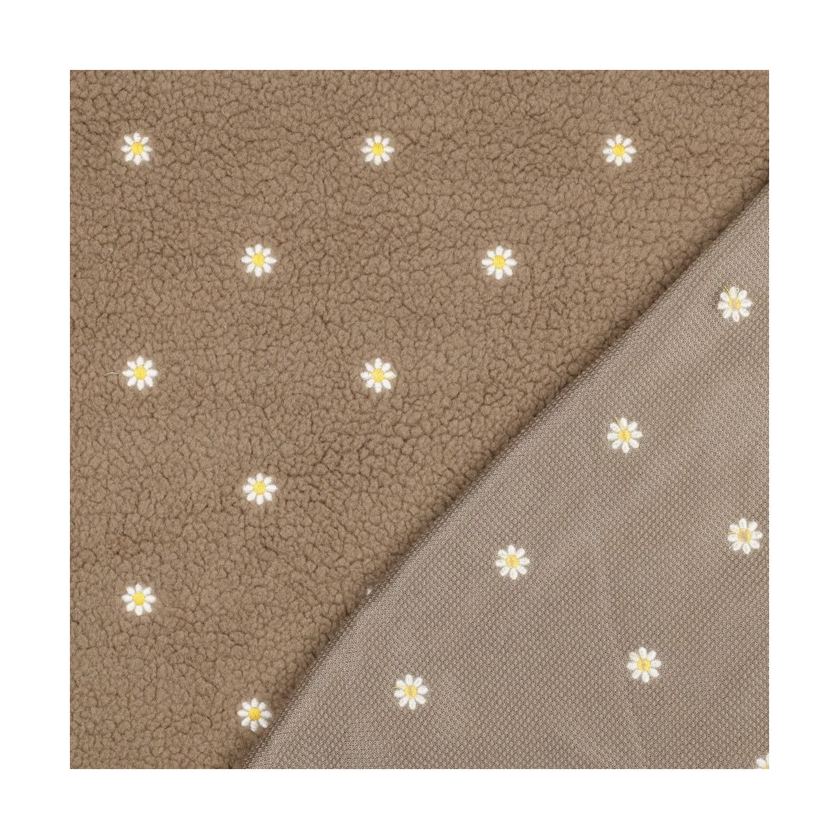 Teddy / moumoute bouclé fond taupe broderies pâquerettes Teddy / moumoute bouclé fond taupe broderies pâquerettes
