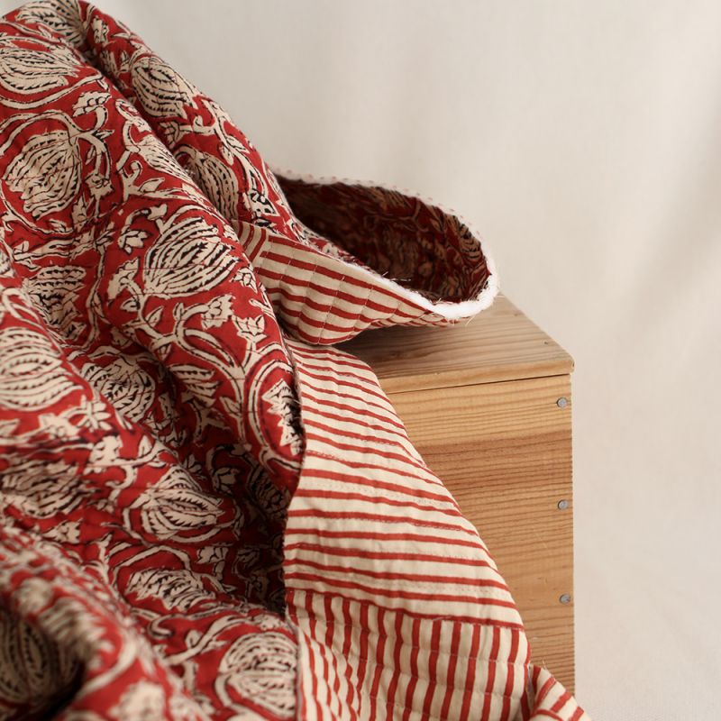 Charvi - Tissu indien matelassé double face coton hand block teal largeur 100cm