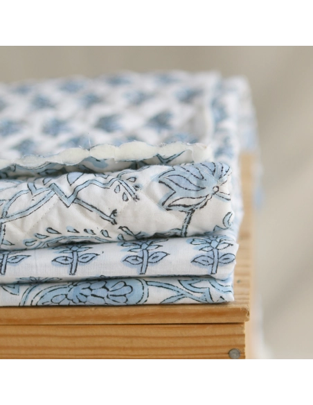 Amayra - Tissu indien matelassé double face coton hand block teal largeur 100cm